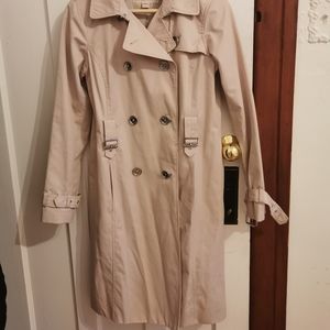 Water-resistant Trench Coat